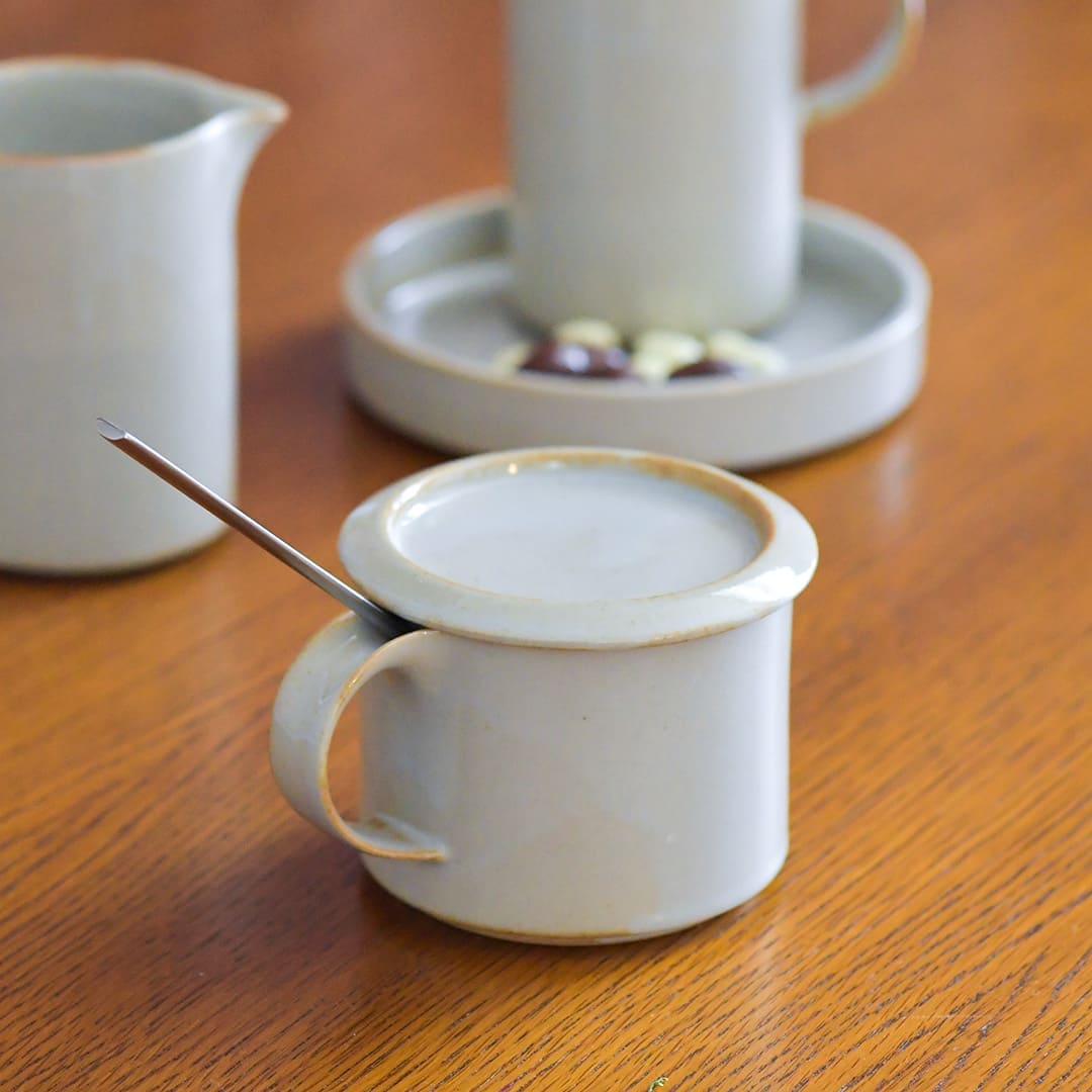 モデラート シュガー グレー